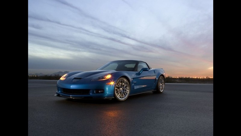 Klasická Corvetta ZR1 LS9 4..jpg