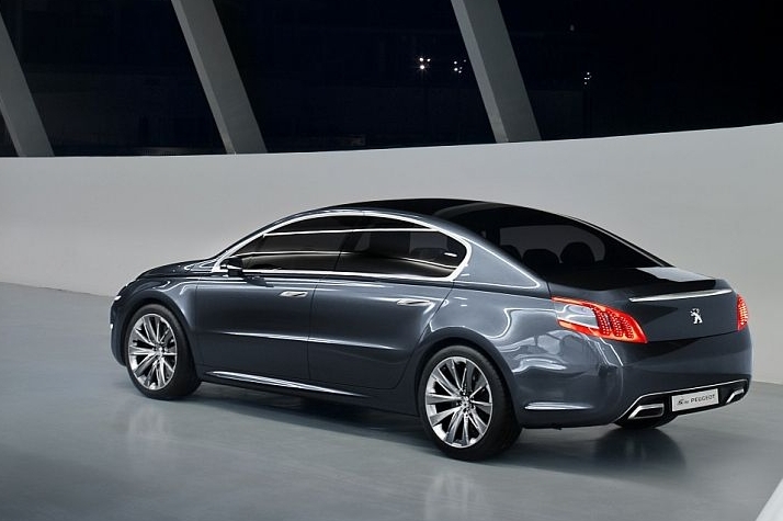 5 by Peugeot (koncept 6eneva 2010)2..jpg