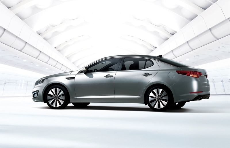 Kia Magentis (2010) 2..jpg