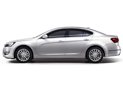Kia Cadenza2..jpg